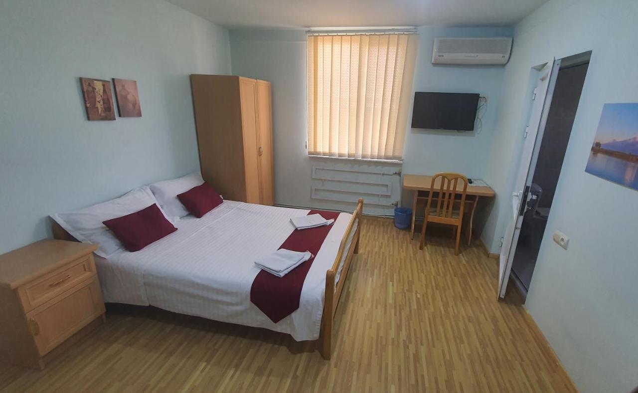 Kesabella Touristic House Bed & Breakfast P'arak'ar Екстериор снимка