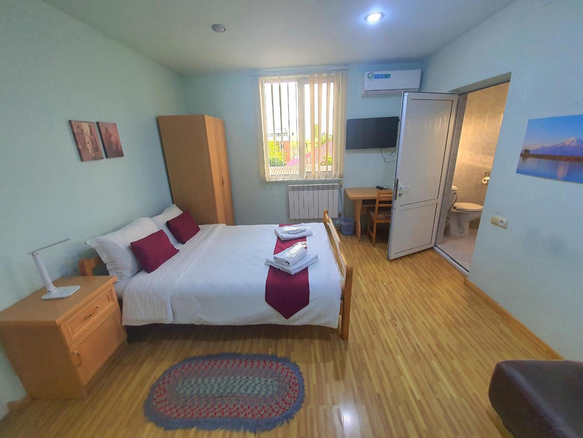 Kesabella Touristic House Bed & Breakfast P'arak'ar Екстериор снимка